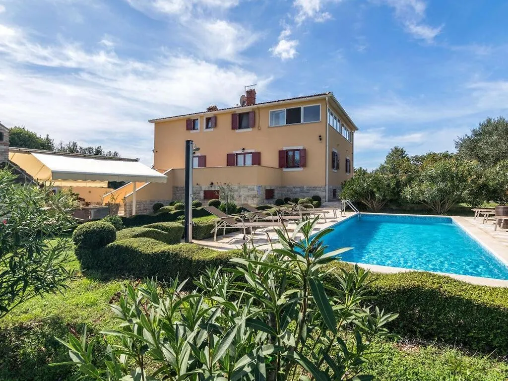 Villa Divina Comfortable Holiday Residence Sisan