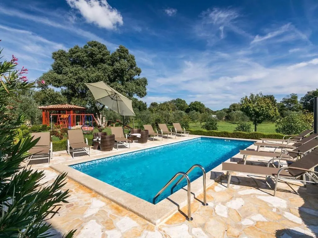 Villa Divina Comfortable Holiday Residence Sisan